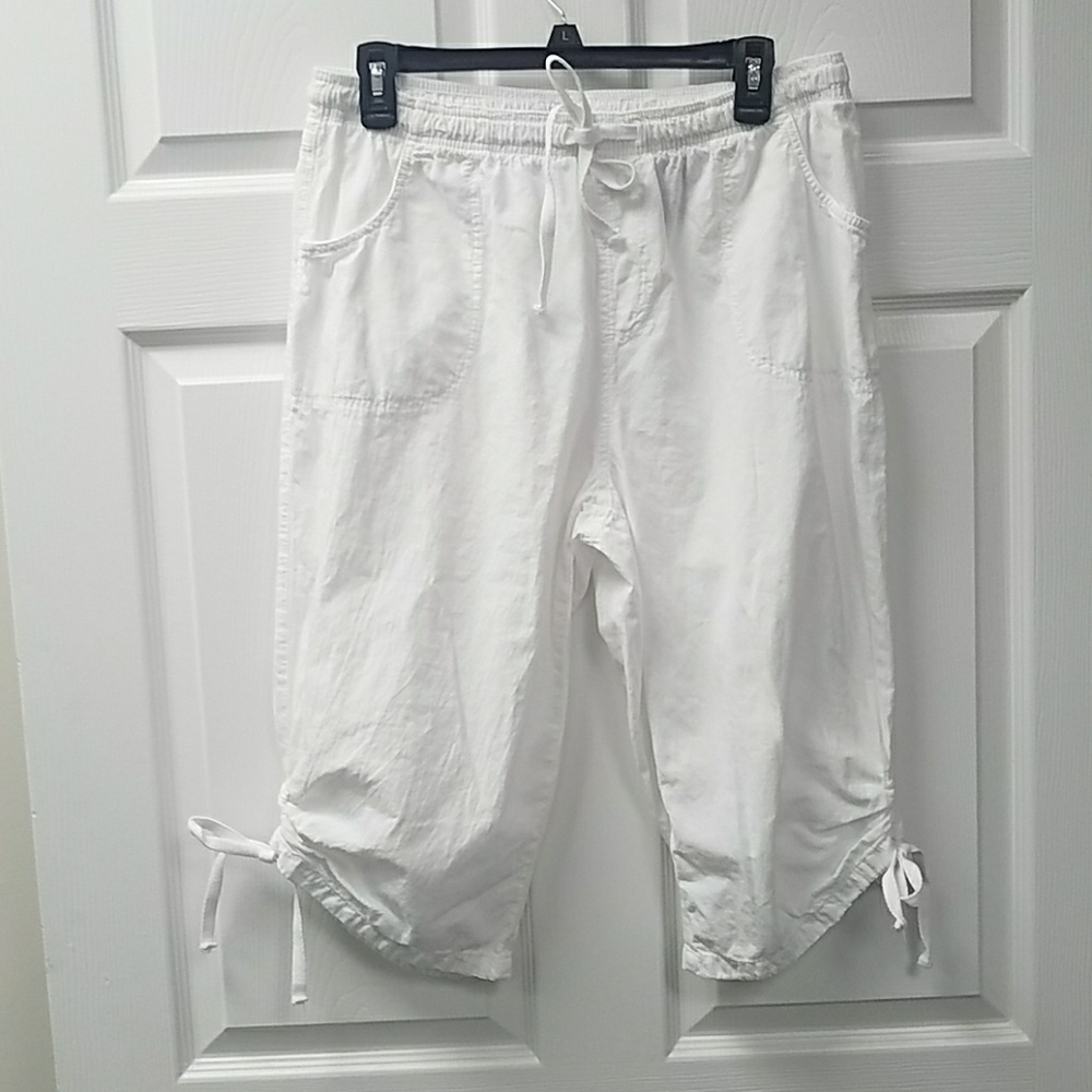 ❤ 2/$15 Crop pants